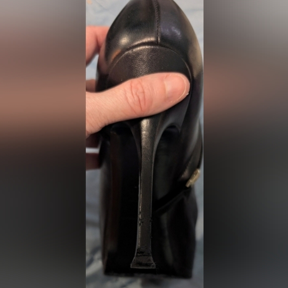 YSL Yves Saint Laurent Black Ankle Boots With Original Box - Picture 14 of 16